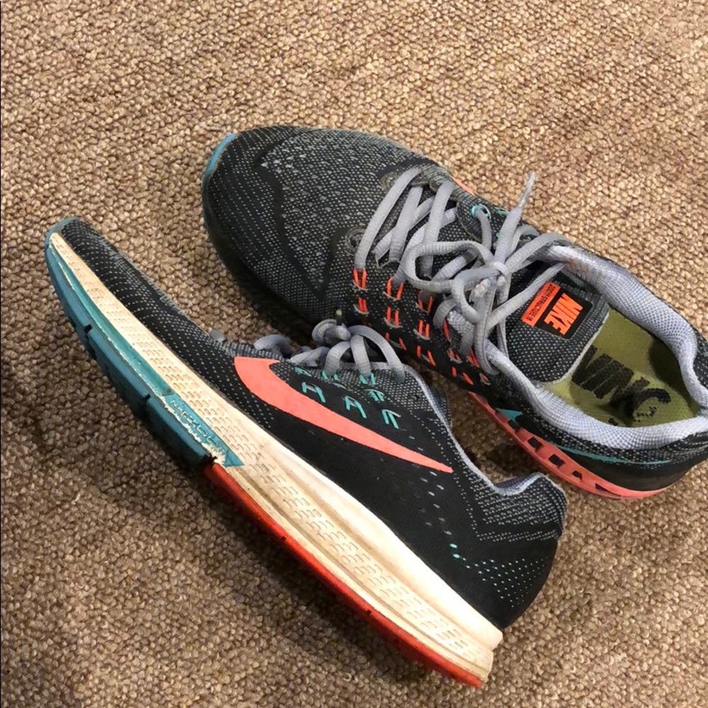 Nike Zoom Structure 18